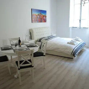 Berardi Palace - Vigna Nuova Apartamento